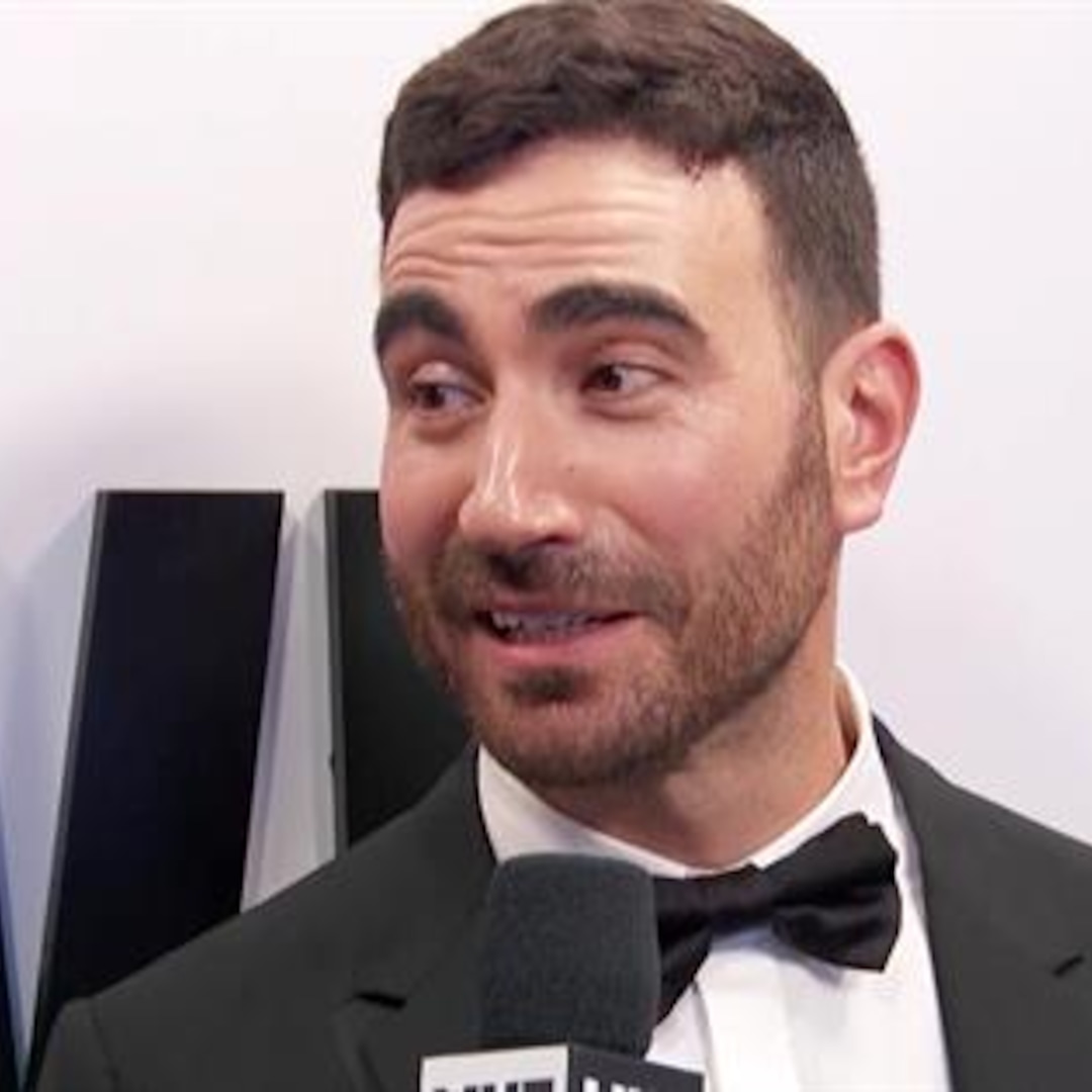 Brett Goldstein Reacts to 2nd Win, Says Mom Stole First Trophy